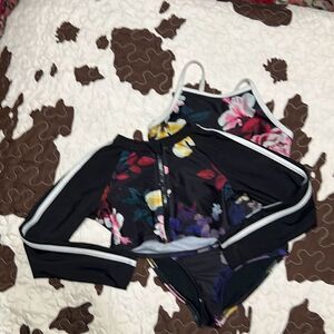 Wonder Nation Floral Two Piece Swimsuit (6/6X)